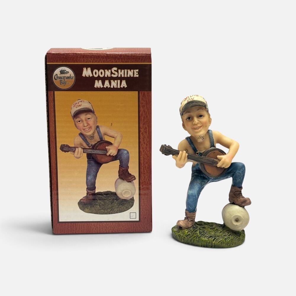 Chesapeake Bay Moonshine Mania Hillbilly Redneck Guitar Figurine 64293 Boxed 7”